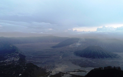 Heningnya Senja di Penanjakan Bromo