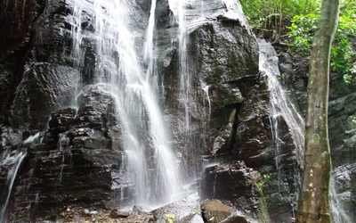 Coban Selolapis, Air Terjun Unik di Jombang