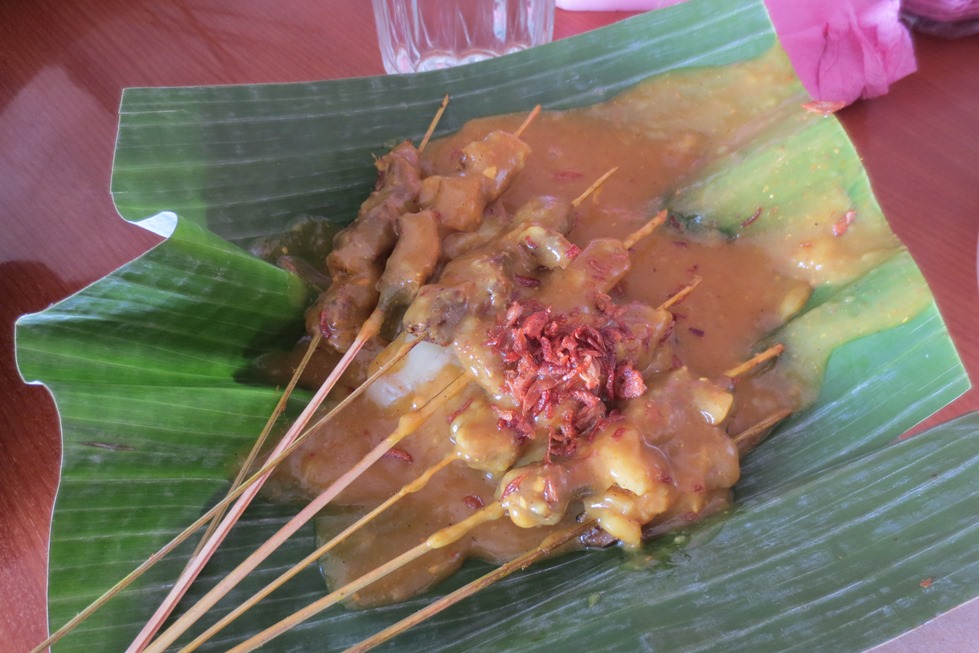 Sate (Padang) Mak Syukur (SMS), Sejak Dulu Tetap Mak Nyus